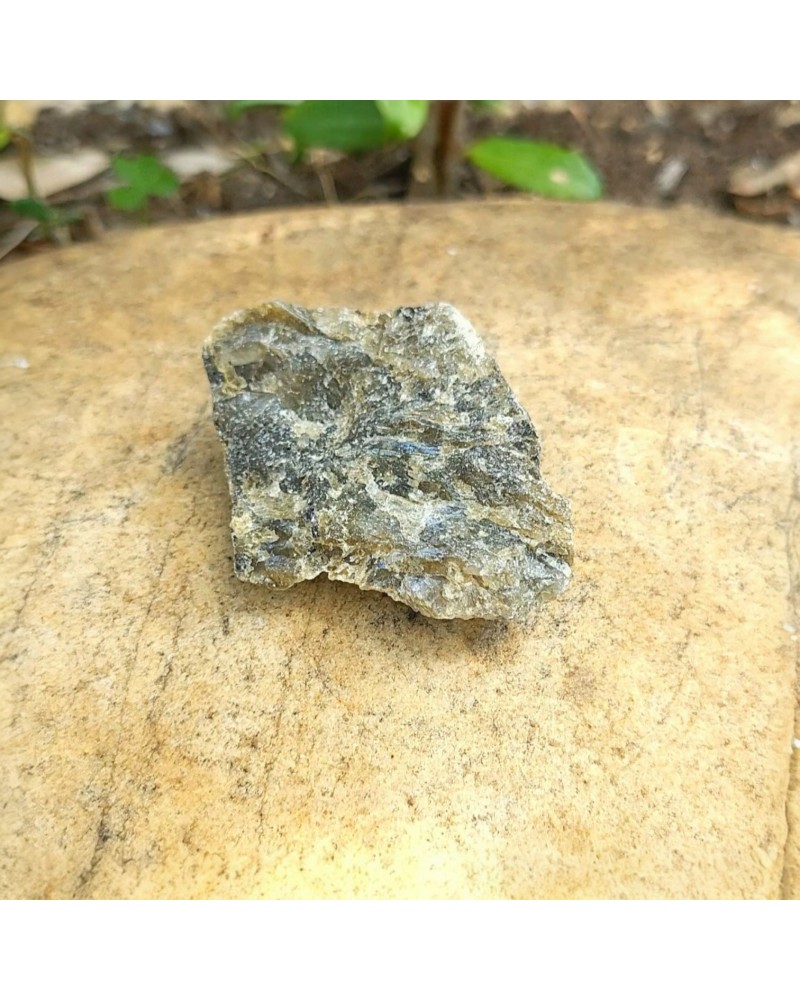 Labradorite brute