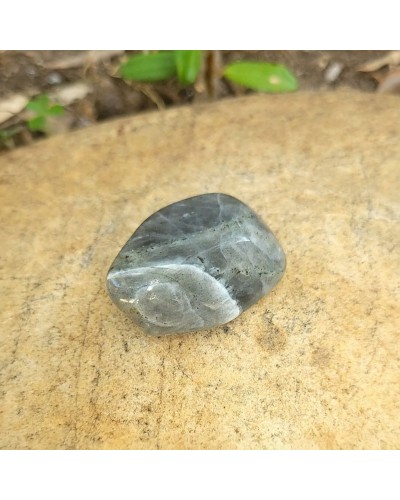 Labradorite pierre roulée