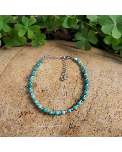 Bracelet fermoir en turquoise facettée 4mm